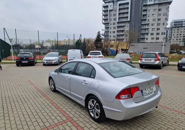 Honda Civic cena 16500 przebieg: 170000, rok produkcji 2008 z Gdańsk małe 46